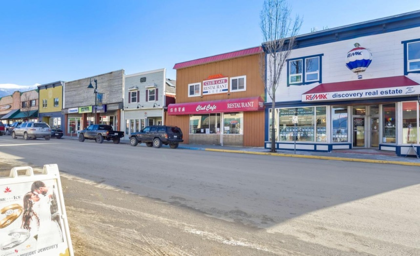 1015 CANYON STREET, Creston, British Columbia V0B1G0, ,Other,For Sale,CANYON STREET,2468528