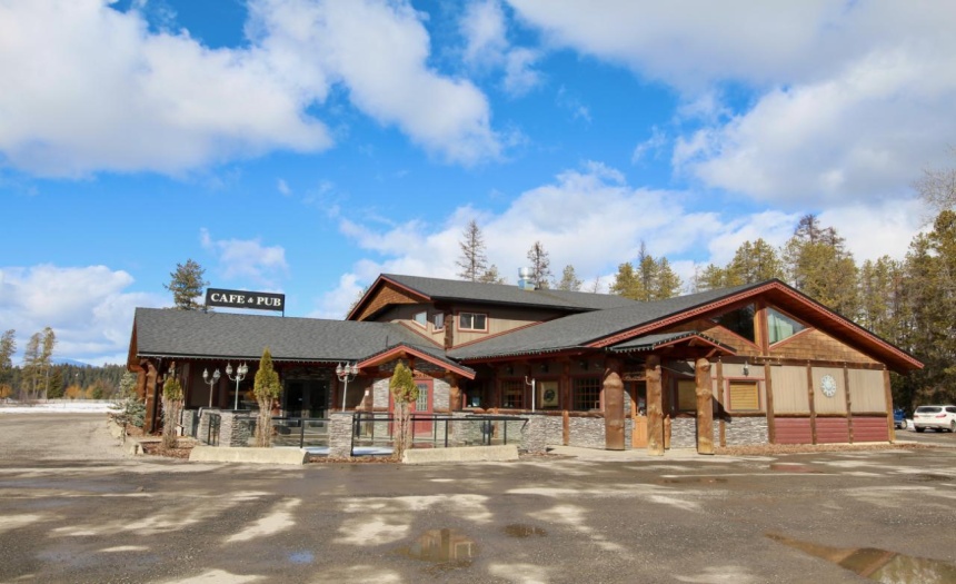 2359 HIGHWAY 3/93, Jaffray and Vicinity, British Columbia V0B1T0, ,Retail,For Sale,HIGHWAY 3/93,2469744