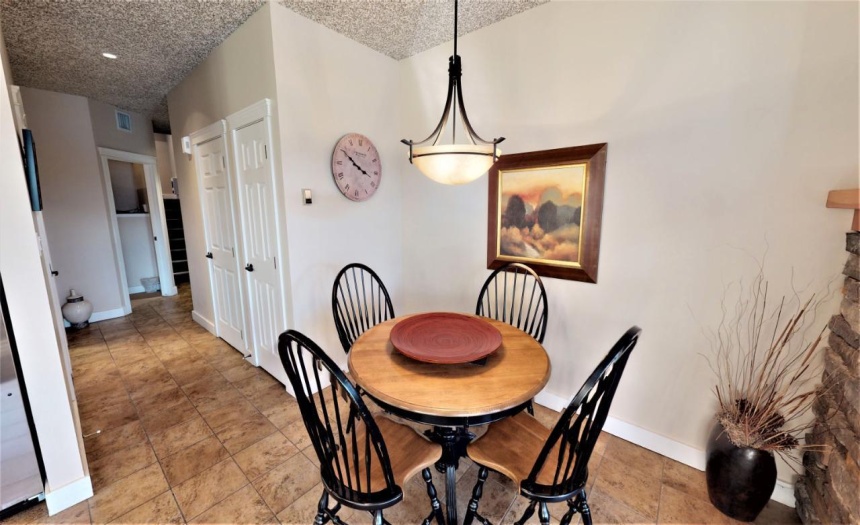 400 BIGHORN BOULEVARD, Radium Hot Springs, British Columbia V0A1M0, 1 Bedroom Bedrooms, ,1 BathroomBathrooms,Single Family,For Sale,BIGHORN BOULEVARD,2470174