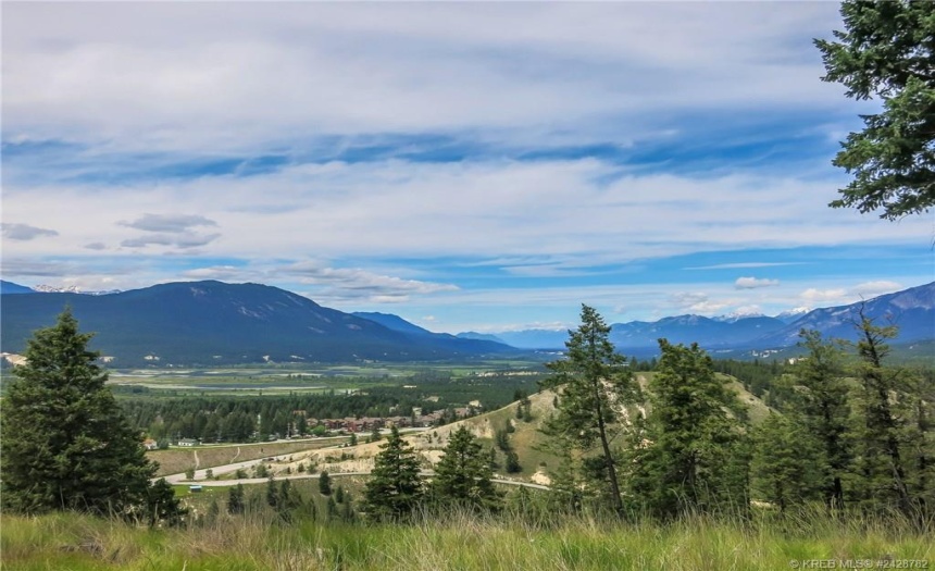 Lot A MADSEN ROAD, Radium Hot Springs, British Columbia V0A1M0, ,Vacant Land,For Sale,MADSEN ROAD,2470162