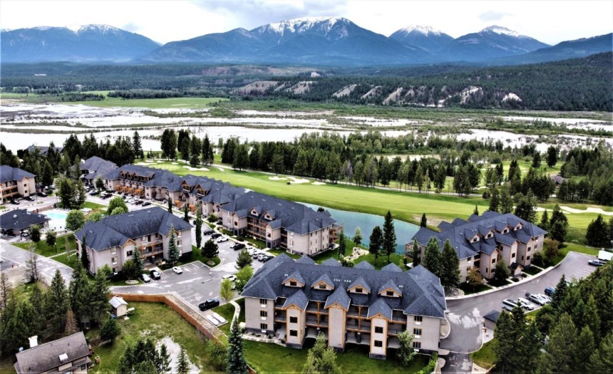 400 BIGHORN BOULEVARD, Radium Hot Springs, British Columbia V0A1M0, 1 Bedroom Bedrooms, ,1 BathroomBathrooms,Single Family,For Sale,BIGHORN BOULEVARD,2472266