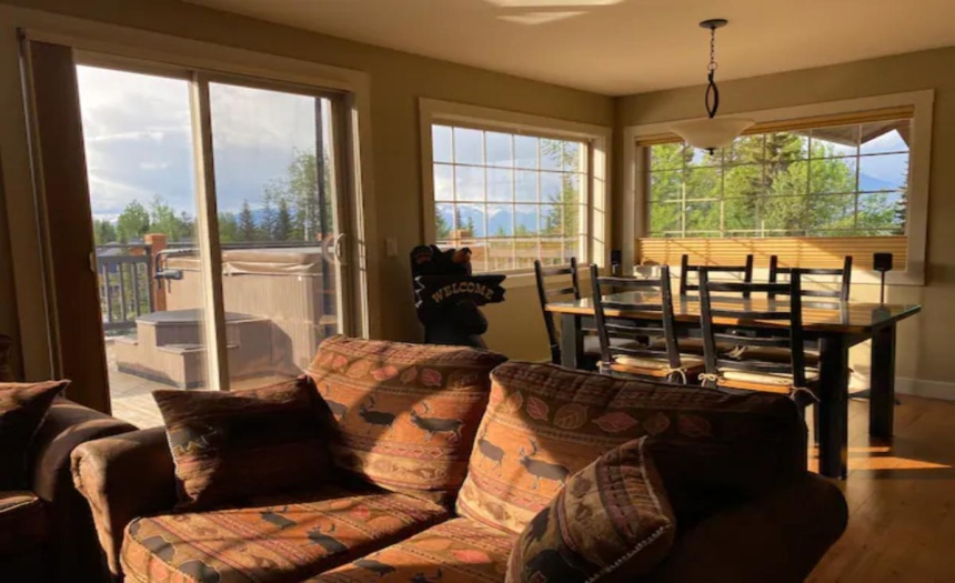 1296 KAUFMANN VIEW, Golden, British Columbia V0A1H0, 2 Bedrooms Bedrooms, ,1 BathroomBathrooms,Single Family,For Sale,KAUFMANN VIEW,2472417