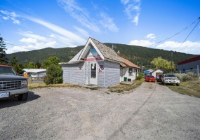 1234 NORTHWEST BLVD, Creston, British Columbia V0B1G6, ,Retail,For Sale,NORTHWEST BLVD,2472455