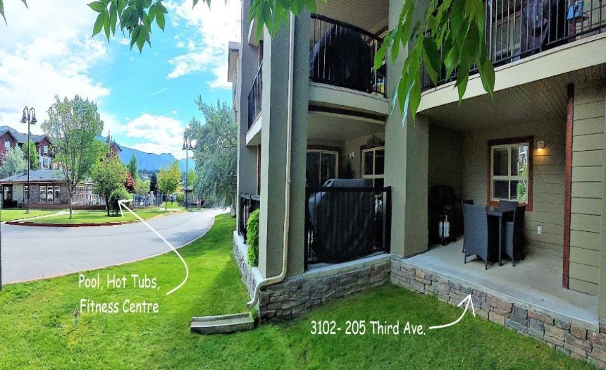 205 THIRD AVENUE, Invermere, British Columbia V0A1K7, 2 Bedrooms Bedrooms, ,2 BathroomsBathrooms,Single Family,For Sale,THIRD AVENUE,2472720