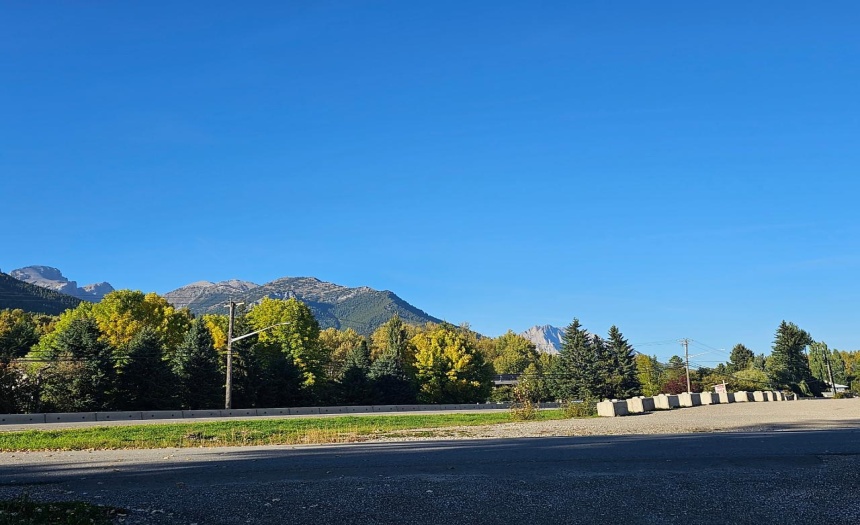 1360 MCLEOD AVENUE, Fernie, British Columbia V0B1M1, ,Vacant Land,For Sale,MCLEOD AVENUE,2473327