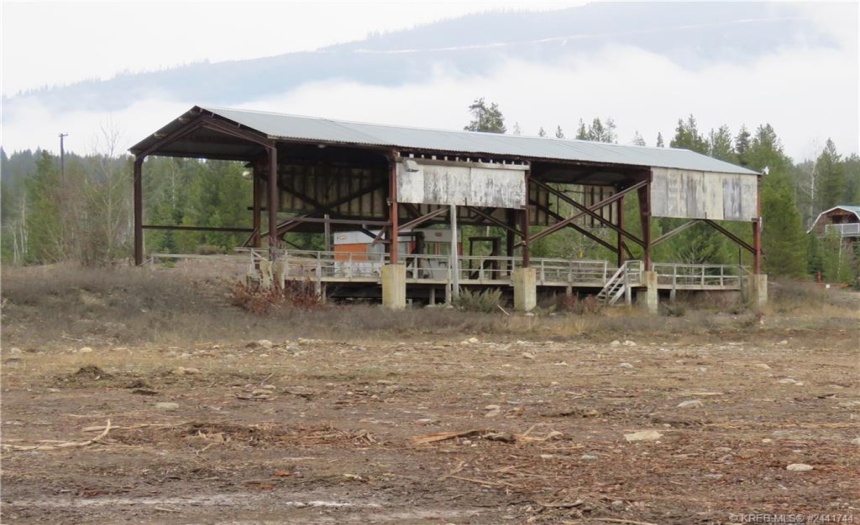 2815 DONALD ROAD, Golden, British Columbia V0A1H0, ,Vacant Land,For Sale,DONALD ROAD,2473376