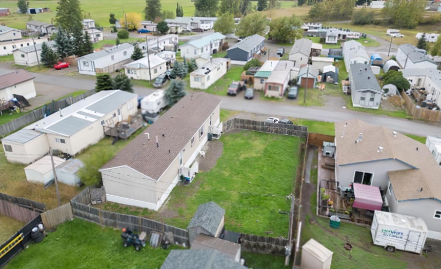 100 INDUSTRIAL ROAD 1 ROAD, Sparwood, British Columbia V0B2G1, 3 Bedrooms Bedrooms, ,2 BathroomsBathrooms,Single Family,For Sale,INDUSTRIAL ROAD 1 ROAD,2473403