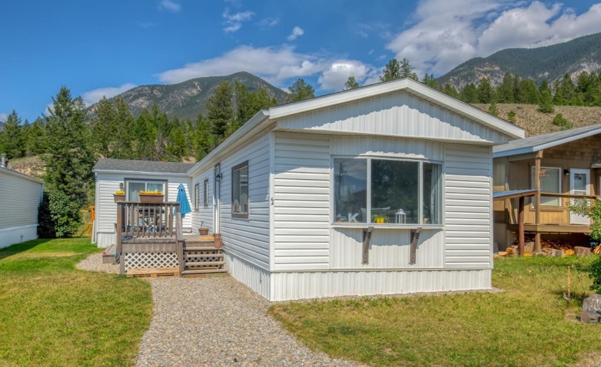 5174 LAMBERT ROAD, Invermere, British Columbia V0A1K0, 3 Bedrooms Bedrooms, ,2 BathroomsBathrooms,Single Family,For Sale,LAMBERT ROAD,2473402