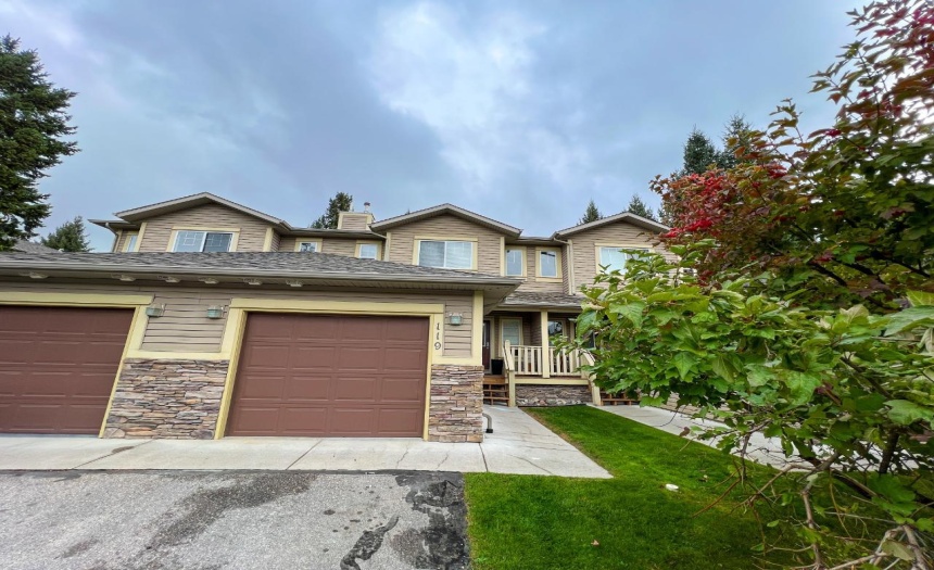 7599 EAGLECREST LANE, Radium Hot Springs, British Columbia V0A1M0, 2 Bedrooms Bedrooms, ,3 BathroomsBathrooms,Single Family,For Sale,EAGLECREST LANE,2473507