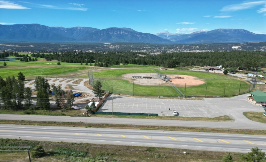 Lot 6 EMERALD EAST FRONTAGE ROAD, Windermere, British Columbia V0A1K2, ,Vacant Land,For Sale,EMERALD EAST FRONTAGE ROAD,2467175