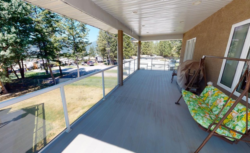 7301 BANFF COURT, Radium Hot Springs, British Columbia V0A1M0, 3 Bedrooms Bedrooms, ,3 BathroomsBathrooms,Single Family,For Sale,BANFF COURT,2471560