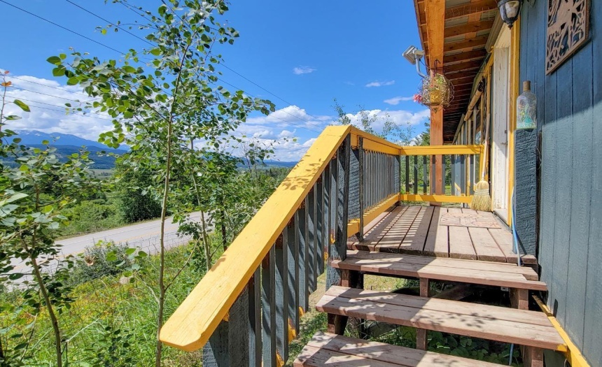 2920 HIGHWAY 95, Brisco, British Columbia V0A1B0, 2 Bedrooms Bedrooms, ,1 BathroomBathrooms,Single Family,For Sale,HIGHWAY 95,2473511