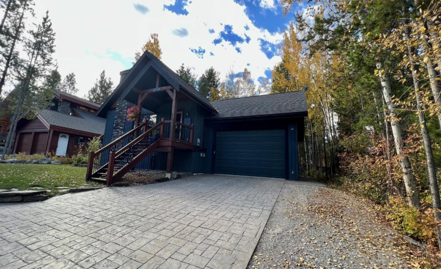 1429 GRANITE DRIVE, Golden, British Columbia V0A1H3, 5 Bedrooms Bedrooms, ,4 BathroomsBathrooms,Single Family,For Sale,GRANITE DRIVE,2473579