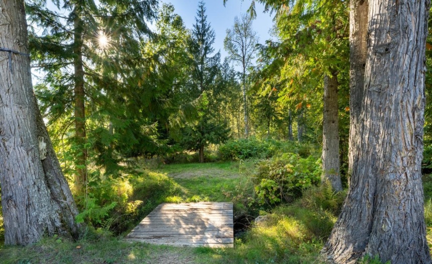 Lot 3 CRAWFORD CREEK ROAD, Crawford Bay, British Columbia V0B1E0, 1 Bedroom Bedrooms, ,1 BathroomBathrooms,Single Family,For Sale,CRAWFORD CREEK ROAD,2473605