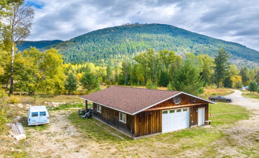 Lot 3 CRAWFORD CREEK ROAD, Crawford Bay, British Columbia V0B1E0, 1 Bedroom Bedrooms, ,1 BathroomBathrooms,Single Family,For Sale,CRAWFORD CREEK ROAD,2473605