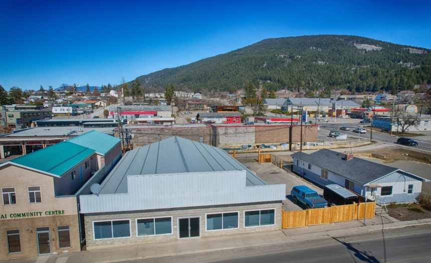 1510 COOK STREET, Creston, British Columbia V0B1G0, ,Retail,For Sale,COOK STREET,2473645