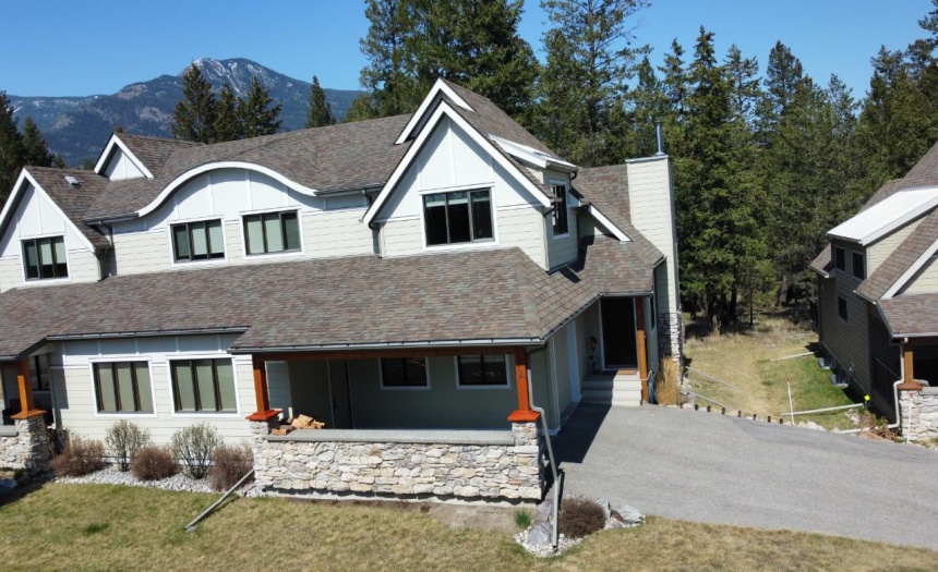 6800 COLUMBIA LAKE ROAD, Columbia Lake, British Columbia V0B1L2, 2 Bedrooms Bedrooms, ,3 BathroomsBathrooms,Single Family,For Sale,COLUMBIA LAKE ROAD,2473641