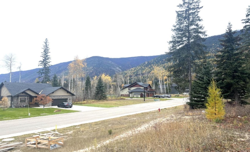 2268 BLACK HAWK DRIVE, Sparwood, British Columbia V0B2G2, ,Vacant Land,For Sale,BLACK HAWK DRIVE,2473658