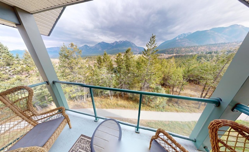 4765 FORSTERS LANDING ROAD, Radium Hot Springs, British Columbia V0A1M0, 2 Bedrooms Bedrooms, ,3 BathroomsBathrooms,Single Family,For Sale,FORSTERS LANDING ROAD,2473802