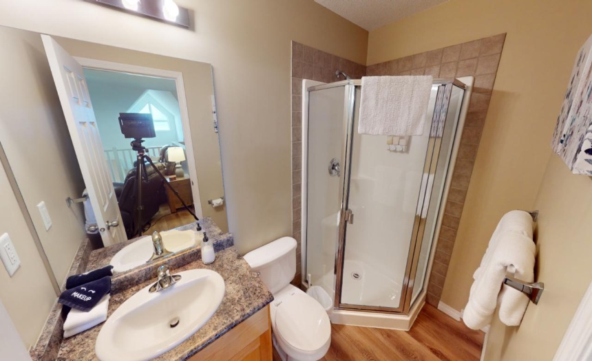 4765 FORSTERS LANDING ROAD, Radium Hot Springs, British Columbia V0A1M0, 2 Bedrooms Bedrooms, ,3 BathroomsBathrooms,Single Family,For Sale,FORSTERS LANDING ROAD,2473802