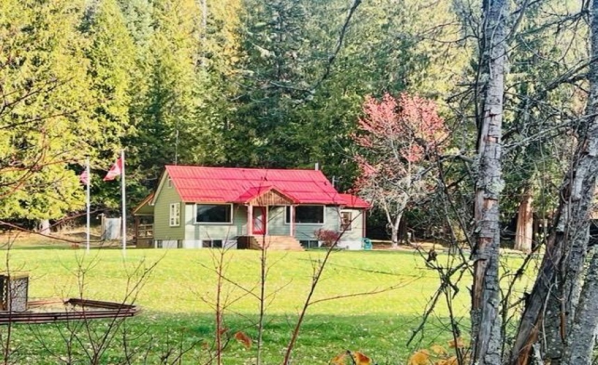 336 ARROW CREEK ROAD E, Arrow Creek, British Columbia V0B1G9, 2 Bedrooms Bedrooms, ,1 BathroomBathrooms,Single Family,For Sale,ARROW CREEK ROAD E,2473854