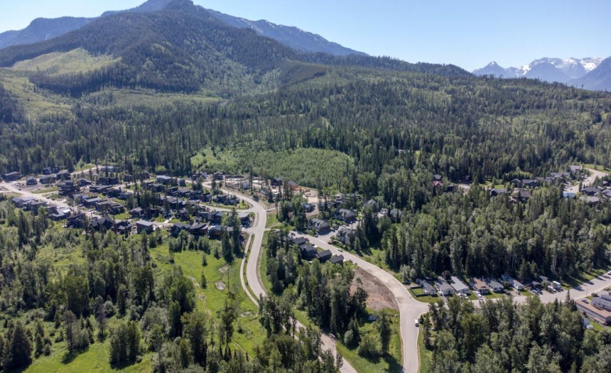 111 WHITETAIL DRIVE, Fernie, British Columbia V0B1M1, ,Vacant Land,For Sale,WHITETAIL DRIVE,2473925