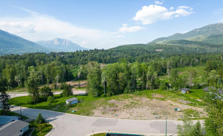 111 WHITETAIL DRIVE, Fernie, British Columbia V0B1M1, ,Vacant Land,For Sale,WHITETAIL DRIVE,2473925