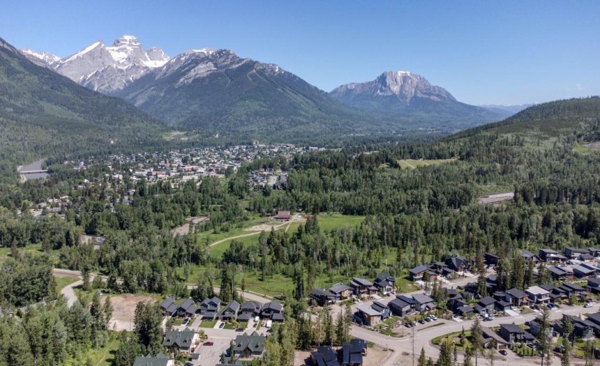 107 WHITETAIL DRIVE, Fernie, British Columbia V0B1M1, ,Vacant Land,For Sale,WHITETAIL DRIVE,2473923