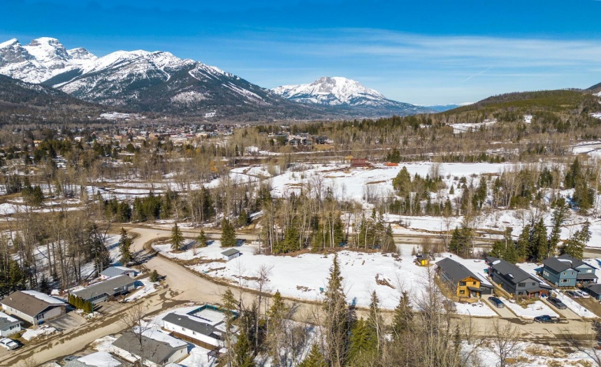 107 WHITETAIL DRIVE, Fernie, British Columbia V0B1M1, ,Vacant Land,For Sale,WHITETAIL DRIVE,2473923