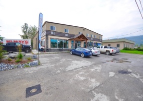 802 9TH STREET N, Golden, British Columbia V0A1H1, ,Other,For Sale,9TH STREET N,2473996
