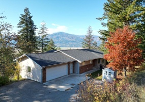 1205 FOX TREE ROAD, Creston, British Columbia V0B1G2, 4 Bedrooms Bedrooms, ,2 BathroomsBathrooms,Single Family,For Sale,FOX TREE ROAD,2474016