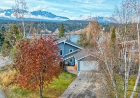 1751 FORT POINT CLOSE, Invermere, British Columbia V0A1K0, 4 Bedrooms Bedrooms, ,3 BathroomsBathrooms,Single Family,For Sale,FORT POINT CLOSE,2474021