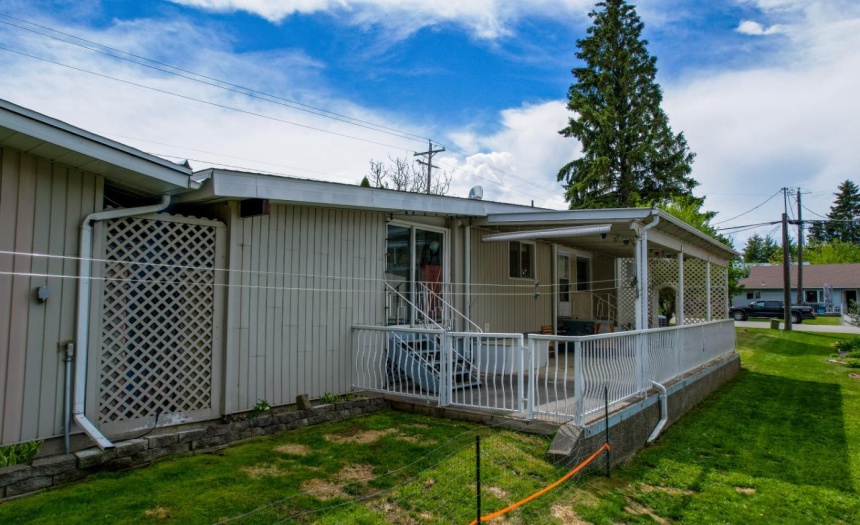 2506 ERICKSON STREET, Creston, British Columbia V0B1G4, 4 Bedrooms Bedrooms, ,2 BathroomsBathrooms,Single Family,For Sale,ERICKSON STREET,2474105