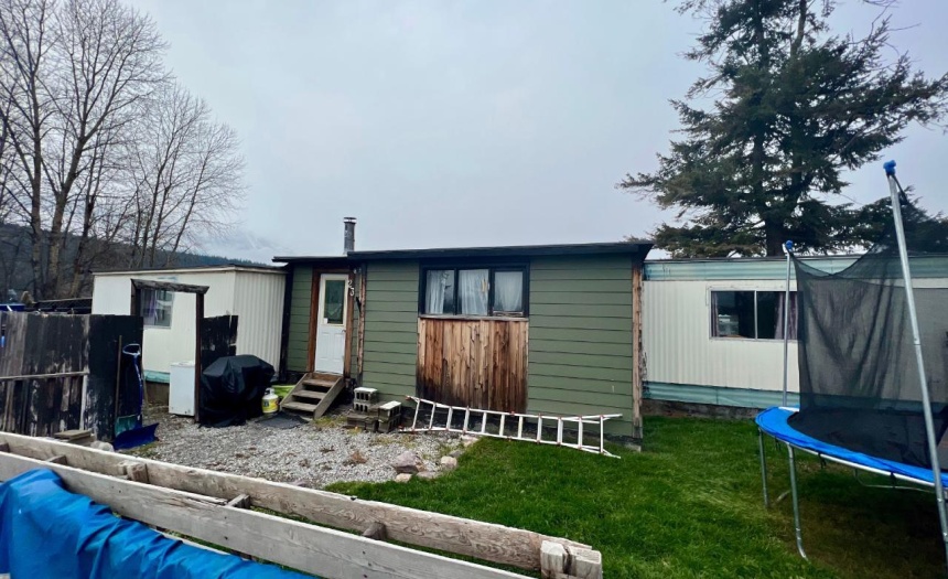 1117 10TH AVENUE N, Golden, British Columbia V0A1H1, 3 Bedrooms Bedrooms, ,Single Family,For Sale,10TH AVENUE N,2474071