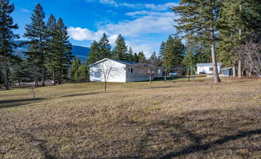 3075 TEGART FRONTAGE ROAD, Golden, British Columbia V0A1L0, 3 Bedrooms Bedrooms, ,2 BathroomsBathrooms,Single Family,For Sale,TEGART FRONTAGE ROAD,2474163