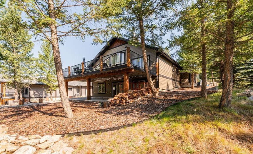 2522 COBBLESTONE TRAIL, Invermere, British Columbia V0A1K6, 5 Bedrooms Bedrooms, ,3 BathroomsBathrooms,Single Family,For Sale,COBBLESTONE TRAIL,2474244