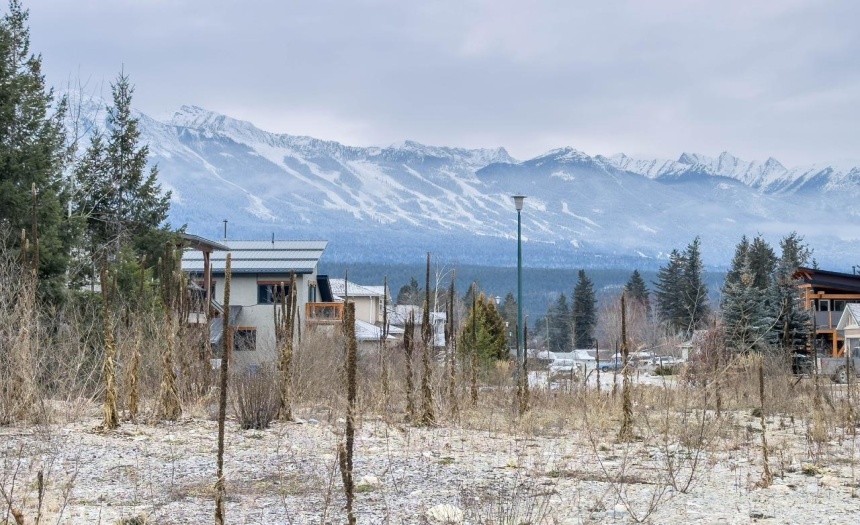 Lot 30 CEDAR STREET, Golden, British Columbia V0A1H0, ,Vacant Land,For Sale,CEDAR STREET,2474301