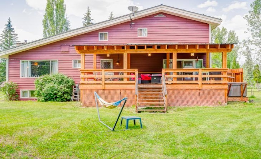 1732 OBERG JOHNSON ROAD, Golden, British Columbia V0A1H1, 3 Bedrooms Bedrooms, ,3 BathroomsBathrooms,Single Family,For Sale,OBERG JOHNSON ROAD,2474356