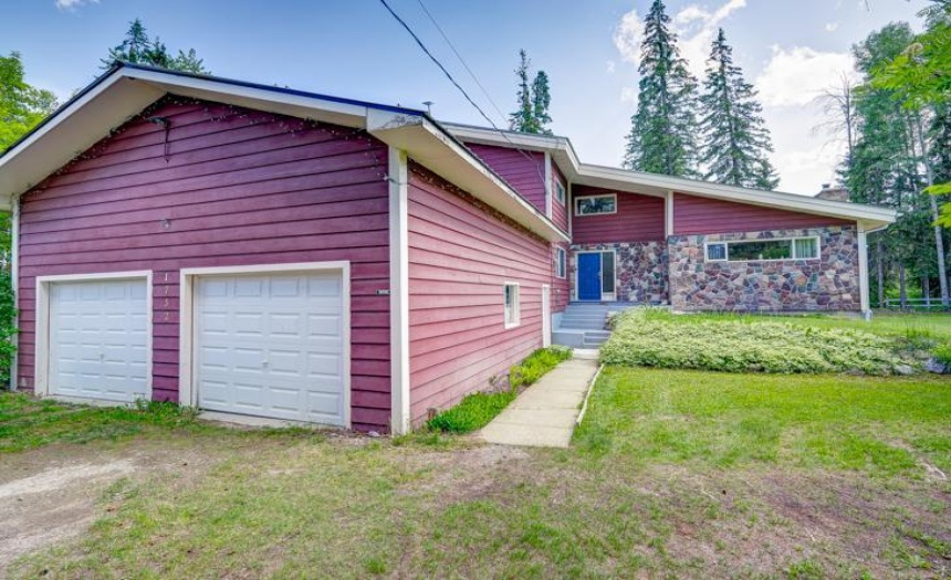 1732 OBERG JOHNSON ROAD, Golden, British Columbia V0A1H1, 3 Bedrooms Bedrooms, ,3 BathroomsBathrooms,Single Family,For Sale,OBERG JOHNSON ROAD,2474356