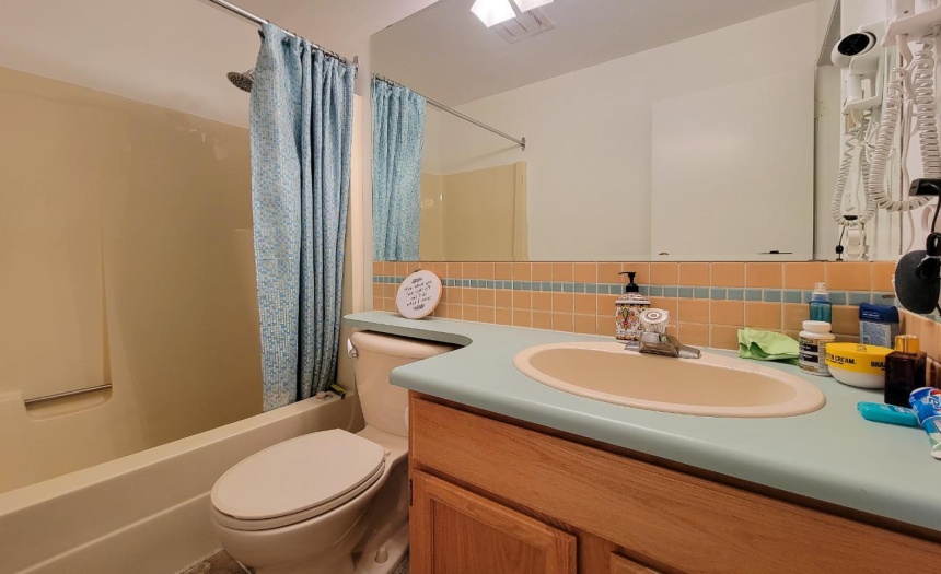 7985 RADIUM GOLF COURSE ROAD, Radium Hot Springs, British Columbia V0A1M0, 2 Bedrooms Bedrooms, ,2 BathroomsBathrooms,Single Family,For Sale,RADIUM GOLF COURSE ROAD,2474413