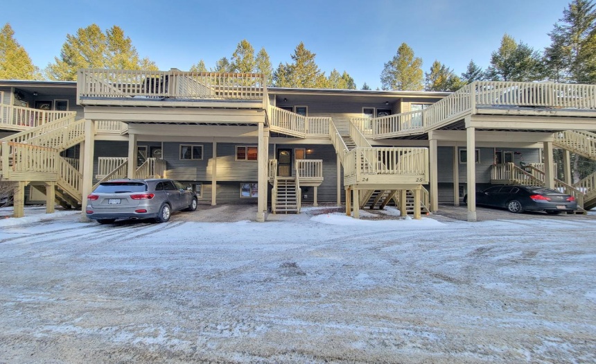 7985 RADIUM GOLF COURSE ROAD, Radium Hot Springs, British Columbia V0A1M0, 2 Bedrooms Bedrooms, ,2 BathroomsBathrooms,Single Family,For Sale,RADIUM GOLF COURSE ROAD,2474413