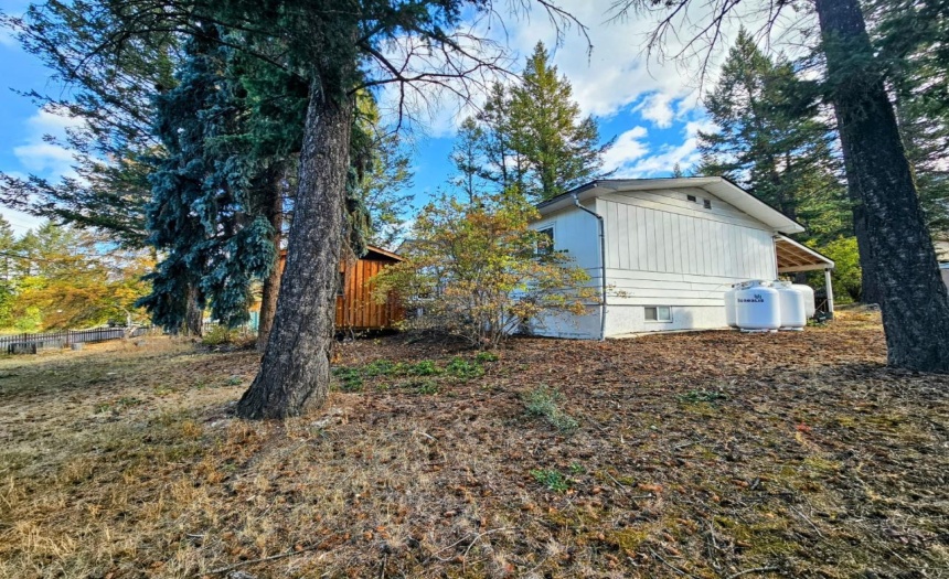 5182 COLUMBIA RIVER ROAD, Fairmont Hot Springs, British Columbia V0B1L1, 4 Bedrooms Bedrooms, ,2 BathroomsBathrooms,Single Family,For Sale,COLUMBIA RIVER ROAD,2474467