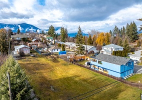 513 16TH AVENUE, Creston, British Columbia V0b1G5, ,Vacant Land,For Sale,16TH AVENUE,2474476