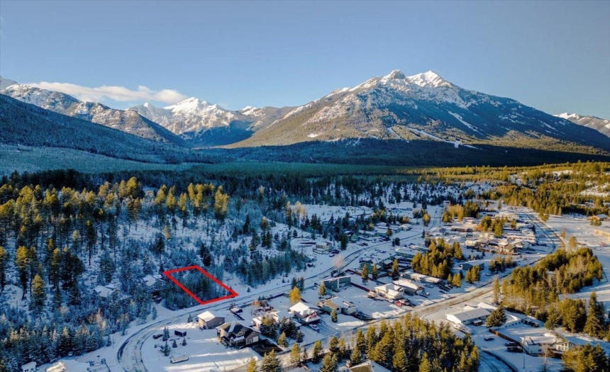 10 DAWSON CRESCENT, Elkford, British Columbia V0B1H0, ,Vacant Land,For Sale,DAWSON CRESCENT,2474483