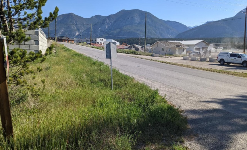 Lot 3 LAKEVIEW DRIVE, Windermere, British Columbia V0A1K2, ,Vacant Land,For Sale,LAKEVIEW DRIVE,2461999