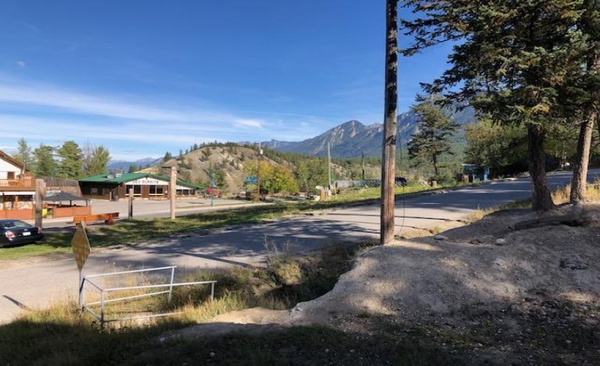 4954 MADSEN RD, Radium Hot Springs, British Columbia V0A1M0, ,Vacant Land,For Sale,MADSEN RD,2466105