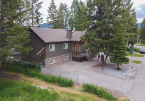 7339 YOHO DRIVE, Radium Hot Springs, British Columbia V0A1M0, 4 Bedrooms Bedrooms, ,3 BathroomsBathrooms,Single Family,For Sale,YOHO DRIVE,2466395