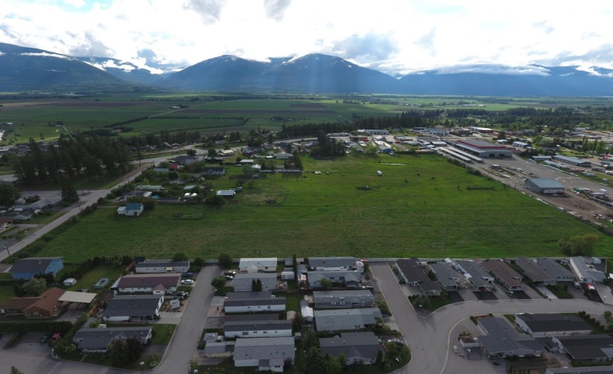 620 DEVON STREET, Creston, British Columbia V0B1G3, ,Vacant Land,For Sale,DEVON STREET,2465620