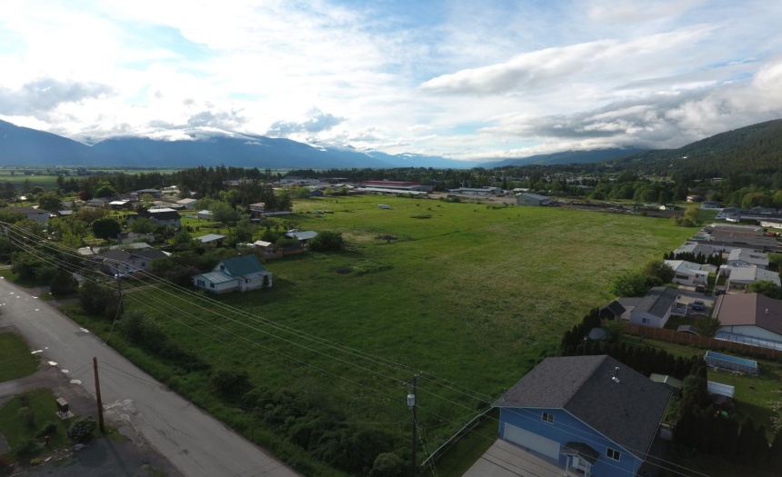 620 DEVON STREET, Creston, British Columbia V0B1G3, ,Vacant Land,For Sale,DEVON STREET,2465620